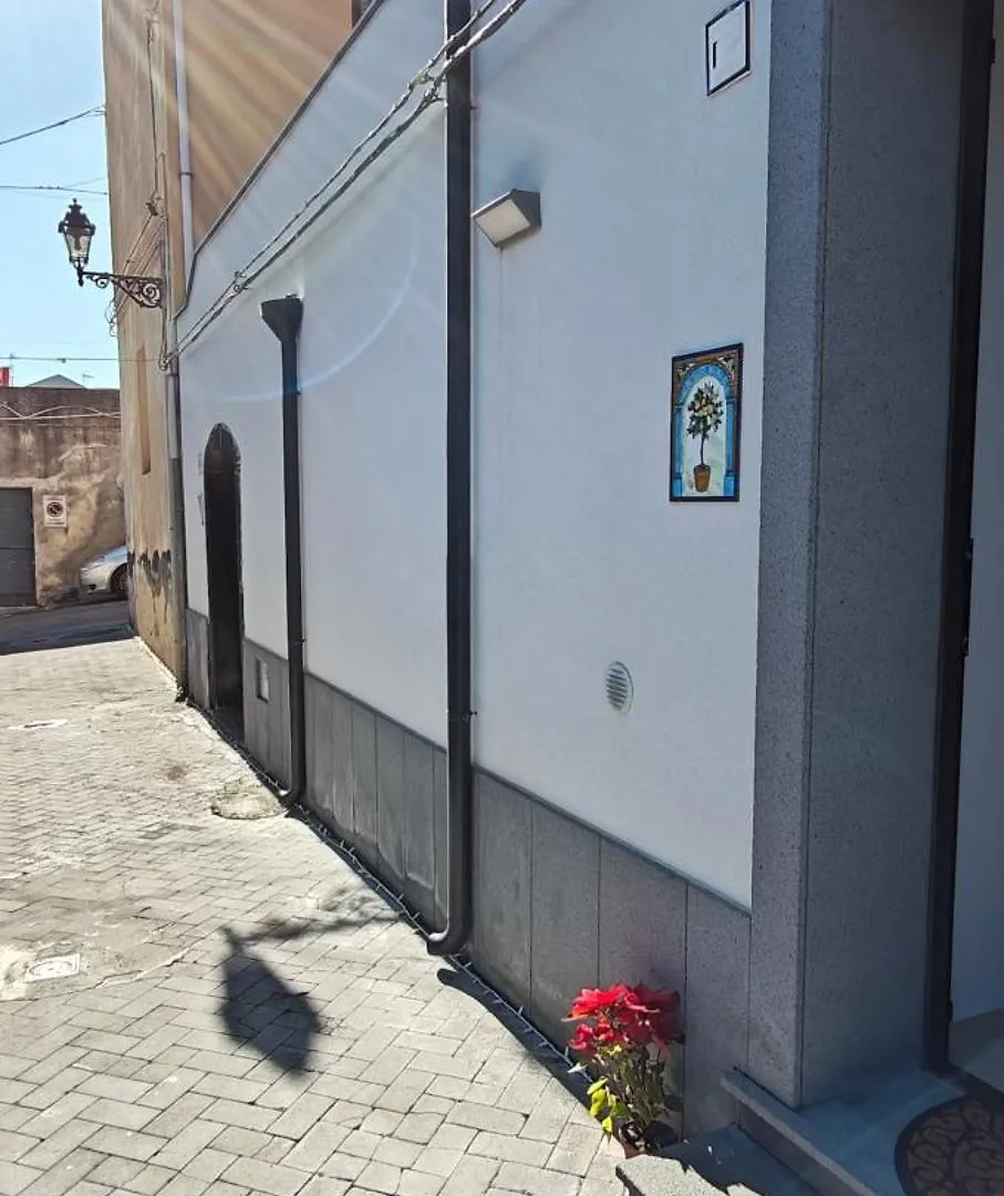 Holiday home Al Vico Di Via Marzulli Villa Acireale Italy