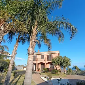 2* Bed & Breakfast Feluchia Tra Il Mare E Il Vulcano